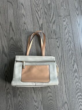 Isaac Mizrahi Two-Tone Cream and Tan Leather Tote